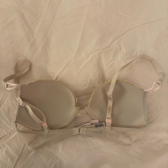 VS bombshell bra - Picture 2 of 3